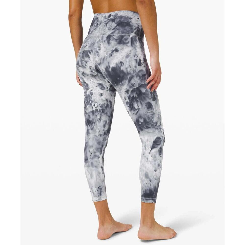 Lululemon Wunder Under Marble Dye High Rise Tight, Size 4
